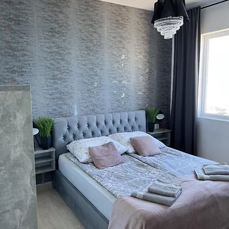 Luxury 286