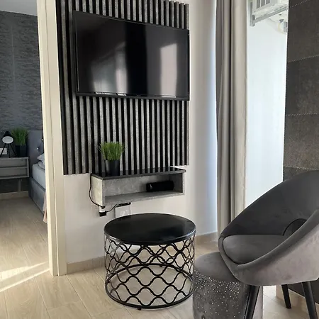 Luxury 286 Апартаменты Саранда